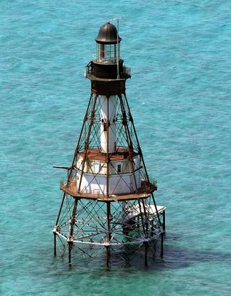 Fowey Lighthouse / Fowey Rocks